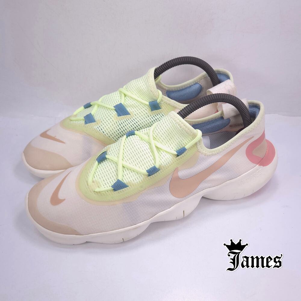 Nike Air Max 270 Athletic Lace Up Shoe Womens Size 9.5 CJ270-101 White
